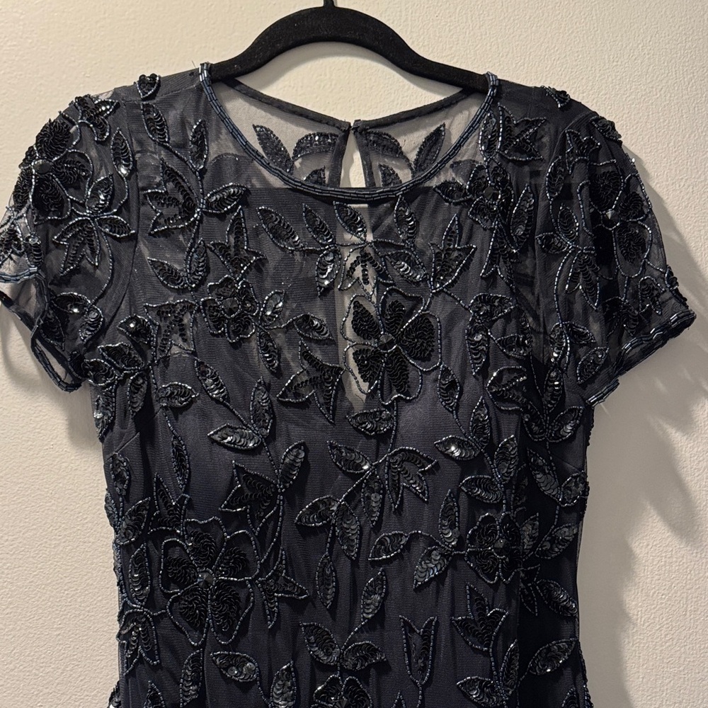 Adrianna Papell Navy Floral Embellished Gown Sz 8